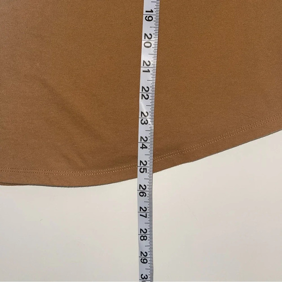 Maurices Tan & Brown Ski Lodge Velvet Graphic Short Sleeve Tee Large Women’s - Picture 9 of 12